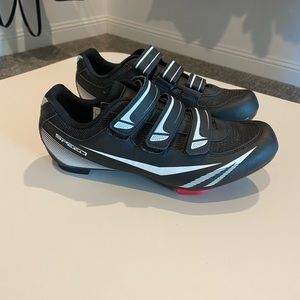 Men’s Size 10 Clip-in Cycling Shoe